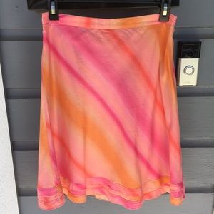Ann Taylor pretty 🤩 n pink 100% silk skirt